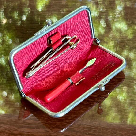 Vintage Red Leather Travel Manicure Set West Germany - Picture 7 of 11